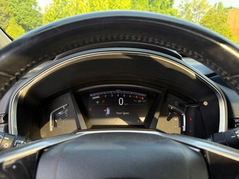 Used 2019 Honda CR-V Touring image 18