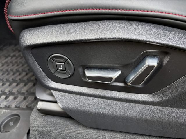 Used 2025 Audi RS Q8 performance AWD/4WD image 25