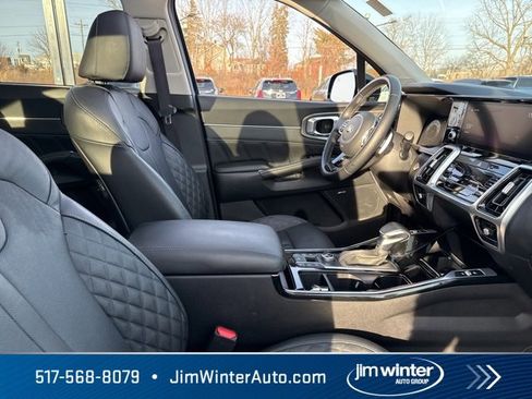 Used 2021 Kia Sorento SX image 16