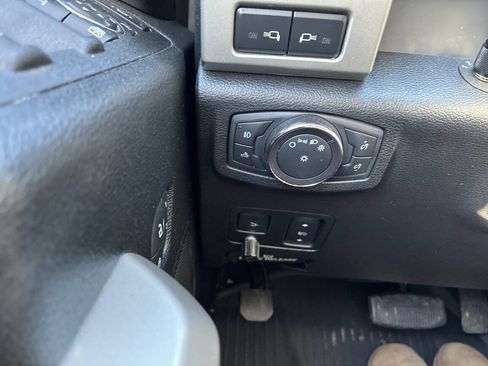 Used 2019 Ford F250 Lariat w/ Lariat Ultimate Package image 17