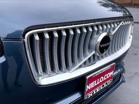 Used 2024 Volvo XC90 T8 Plus w/ Protection Package Premier image 34