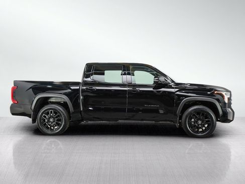 Used 2025 Toyota Tundra Limited AWD/4WD image 8