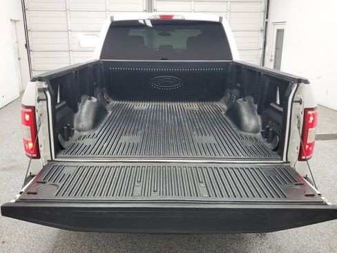 Used 2018 Ford F150 XLT w/ Trailer Tow Package AWD/4WD image 8