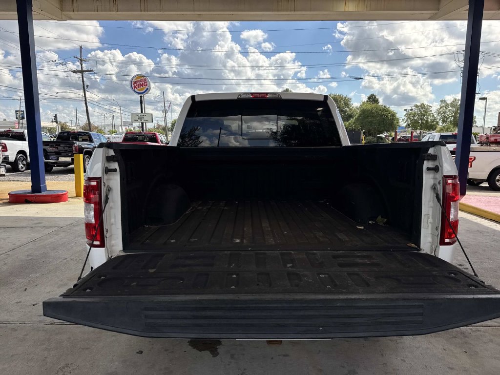 Used 2019 Ford F150 Lariat RWD image 9