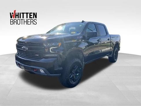 Used 2021 Chevrolet Silverado 1500 LT Trail Boss w/ Convenience Package II AWD/4WD image 1