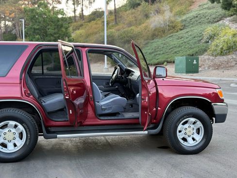 Used 1997 Toyota 4Runner SR5 image 38