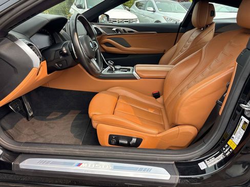 Used 2022 BMW M850i xDrive Coupe w/ Driving Assistance Package AWD/4WD image 8
