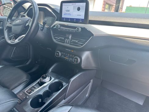 Used 2021 Ford Escape SEL FWD image 8