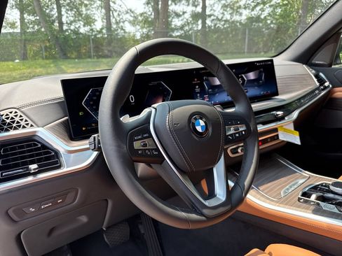 New 2026 BMW X5 xDrive40i w/ Climate Comfort Package AWD/4WD image 13