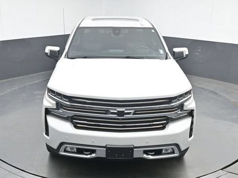 Used 2019 Chevrolet Silverado 1500 High Country w/ High Country Premium Package AWD/4WD image 35