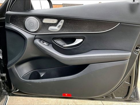 Used 2021 Mercedes-Benz C 300 4MATIC Sedan image 21