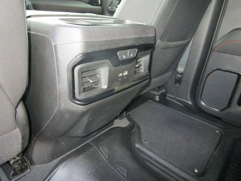 Used 2024 GMC Sierra 2500 AT4 w/ AT4 Premium Plus Package image 26