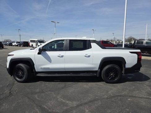 Used 2024 Chevrolet Silverado EV W/T image 22