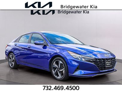 Used 2023 Hyundai Elantra SEL w/ Convenience Package