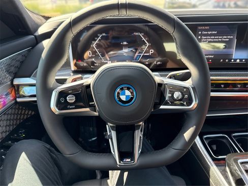 New 2025 BMW i7 xDrive60 w/ Executive Package image 23