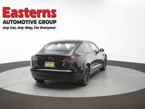Used 2023 Tesla Model 3 Standard Range RWD image 33
