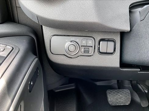 New 2024 Mercedes-Benz Sprinter 2500 image 12