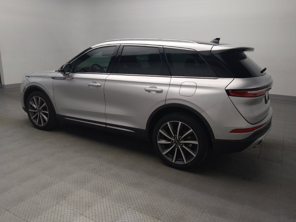 Used 2020 Lincoln Corsair Reserve w/ Equipment Group 201A FWD image 3