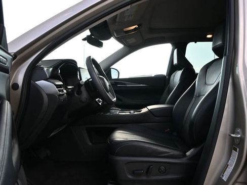 Certified 2023 INFINITI QX60 Luxe w/ Cargo Package FWD image 16