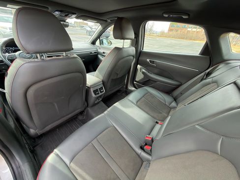 Used 2023 Hyundai Sonata SEL Plus FWD image 17