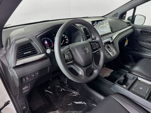 New 2026 Honda Odyssey Sport-L image 8