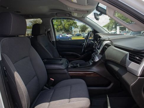 Used 2020 GMC Yukon SLE AWD/4WD image 15