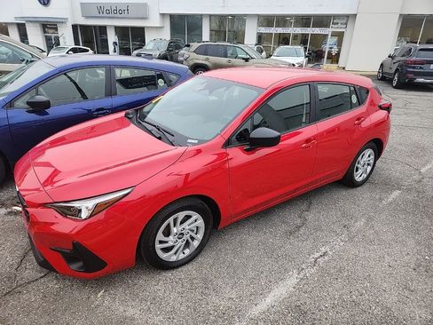 Used 2025 Subaru Impreza 2.0i image 2