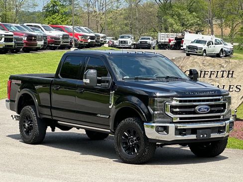 Used 2022 Ford F250 Lariat w/ Tremor Off-Road Package AWD/4WD image 1