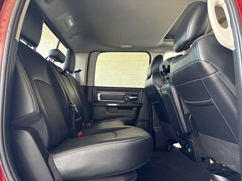 Used 2018 RAM 2500 Laramie RWD image 18
