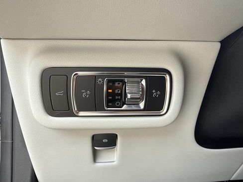 New 2026 Lincoln Nautilus Premier AWD/4WD image 32