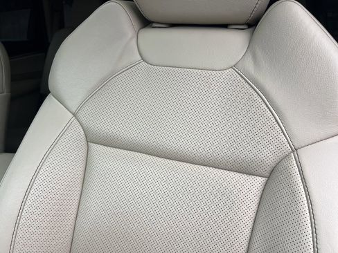 Used 2020 Acura MDX SH-AWD w/ Technology Package image 16