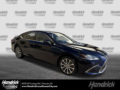 Used 2020 Lexus ES 300h w/ Premium Package