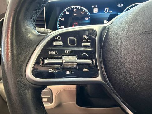 Used 2022 Mercedes-Benz GLE 350 4MATIC image 46