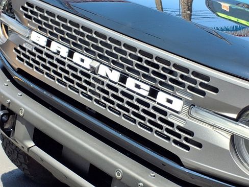 Used 2024 Ford Bronco Badlands AWD/4WD image 32
