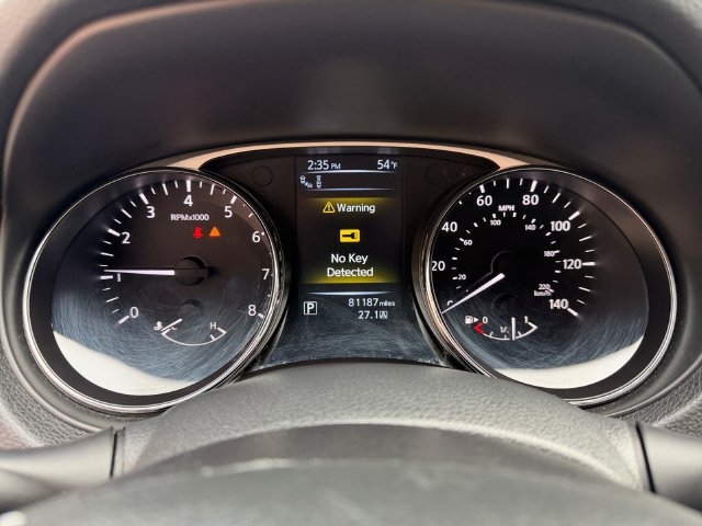 Used 2016 Nissan Rogue SL w/ SL Premium Package AWD/4WD image 14