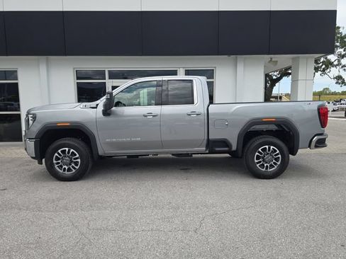 New 2026 GMC Sierra 2500 SLE w/ SLE Value Package; AWD/4WD image 4