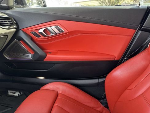 Certified 2021 BMW Z4 M40i w/ Executive Package image 16