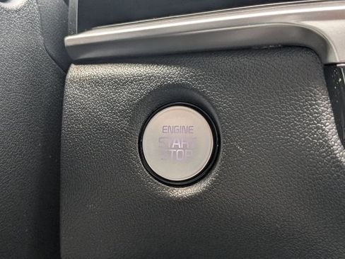 New 2026 Kia Sorento LX FWD image 33