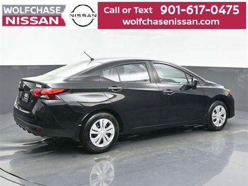 Used 2025 Nissan Versa S w/ Trunk Package image 6