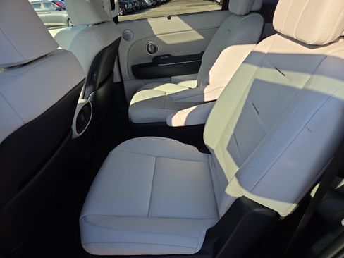 New 2026 Hyundai Palisade Calligraphy FWD image 6