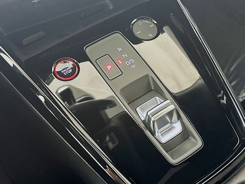 Used 2024 Audi RS 3 image 7