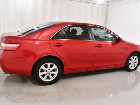 Used 2007 Toyota Camry SE FWD image 11