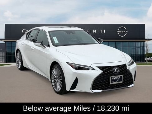 Used 2024 Lexus IS 300 AWD w/ Premium Package image 3