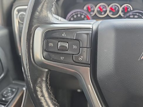 Used 2022 Chevrolet Silverado 2500 LT w/ Convenience Package AWD/4WD image 18