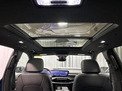 New 2026 Buick Enclave Preferred w/ Power Package image 24