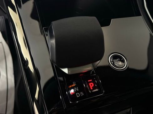 New 2025 Land Rover Range Rover Sport Dynamic SE image 36