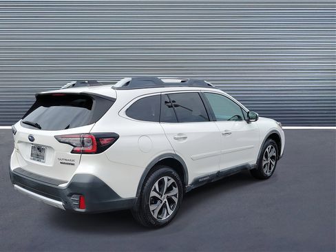 Used 2020 Subaru Outback Touring XT image 3