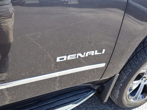 Used 2015 GMC Yukon Denali AWD/4WD image 4