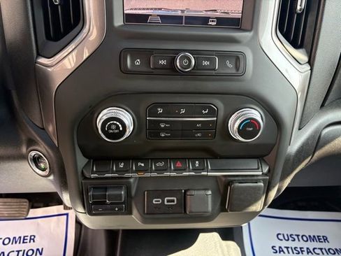 Used 2025 GMC Sierra 2500 Pro w/ 1SA Pro Safety Plus Package AWD/4WD image 19