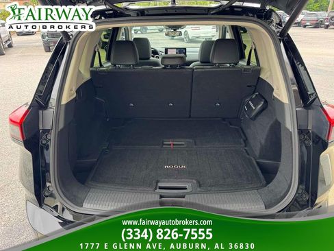 Used 2026 Nissan Rogue Platinum w/ Platinum Premium Package AWD/4WD image 28